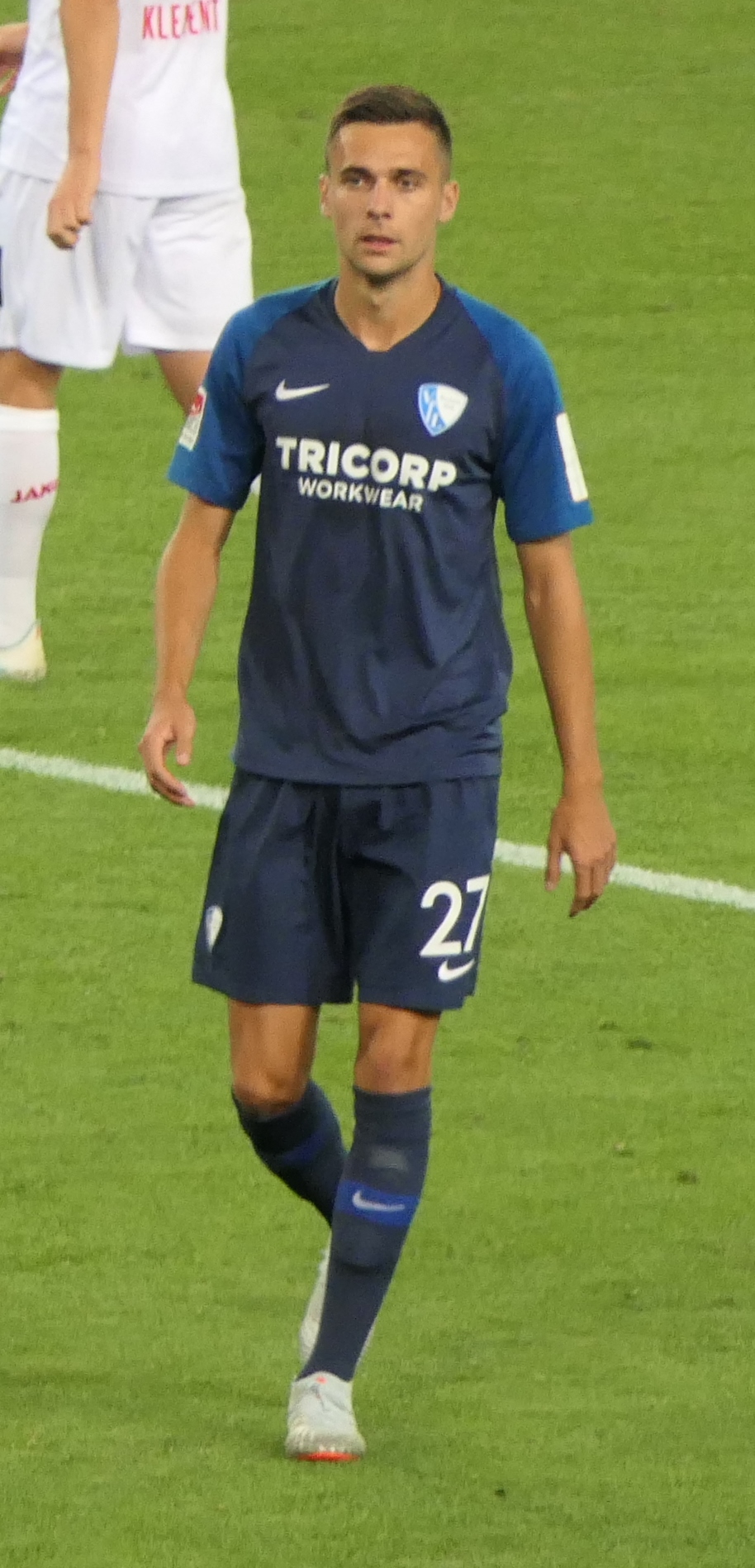 Der Fussballprofi Miloš Pantović im Trikot vom VfL Bochum beim Auswärtsspiel gegen den VfB Stuttgart am 02.09.2019.